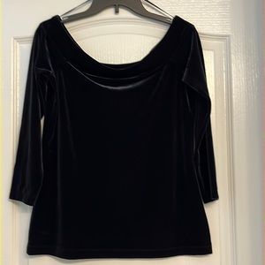NWT Off the shoulder / Black Velvet top